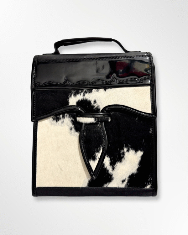 Morral tipo carriel tradicional negro prehormado en cuero Big Bag